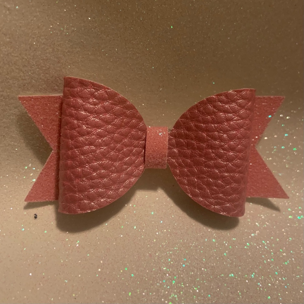 1” bow clip or nylon